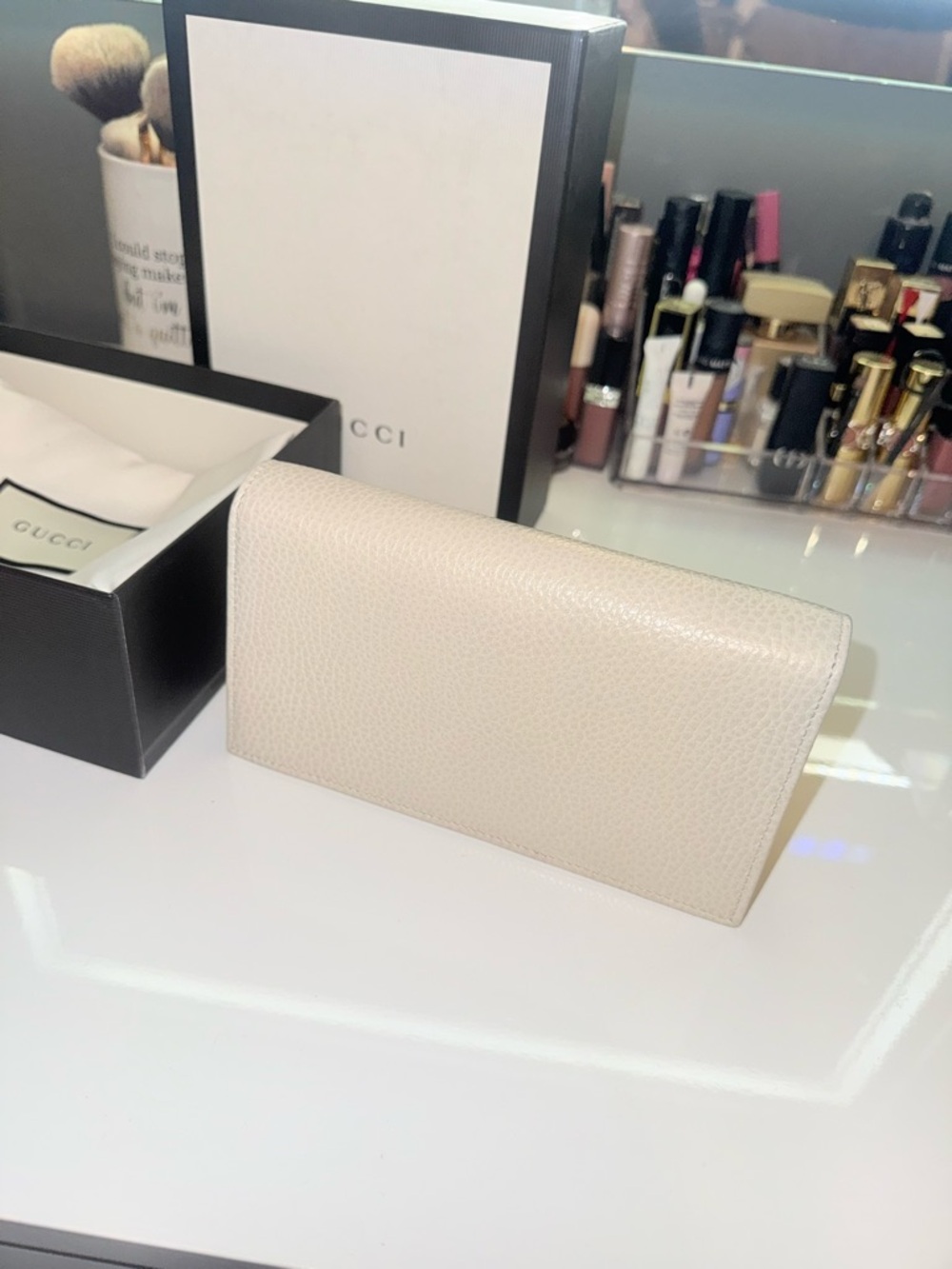 ♥️ Auth Rare Gucci Leather Purse w/ Gold GG Bow ♥️ - Picture 4 of 9